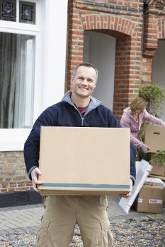 Removal van in Roehampton ready for a local house move