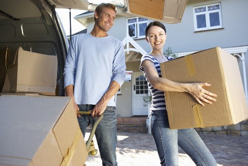 Cookie settings update notice for Removals Roehampton